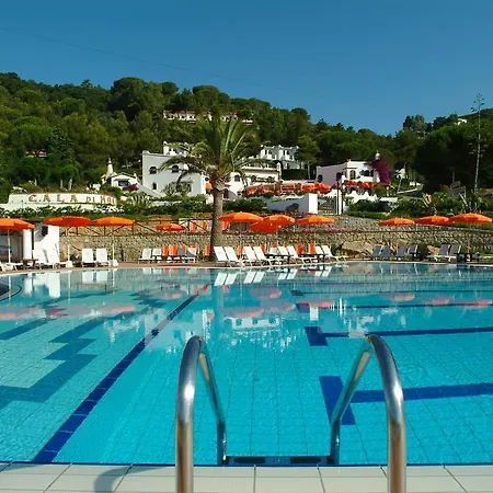 Cala Di Mola Aparthotel Porto Azzurro