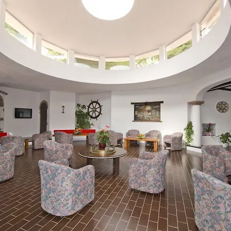 Cala Di Mola Aparthotel 4*